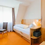 Alojamento de Acomodação e Pequeno-almoço Fischerhaus Garni 3*