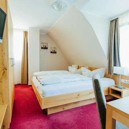 Bed & Breakfast Fischerhaus Garni