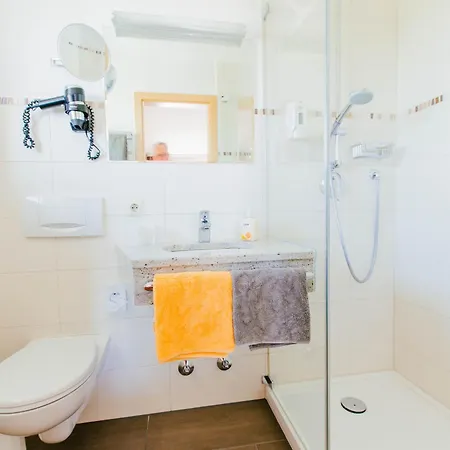 Fischerhaus Garni 3*